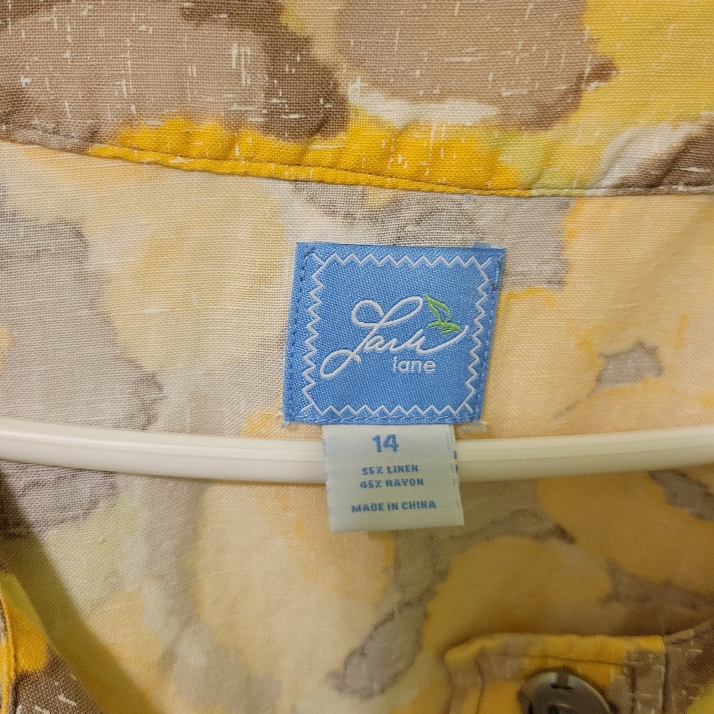 Yellow and Gray Patterned Jacket - image 4